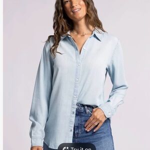 Thread and supply Light Blue Women's Button-Up Shirt medium